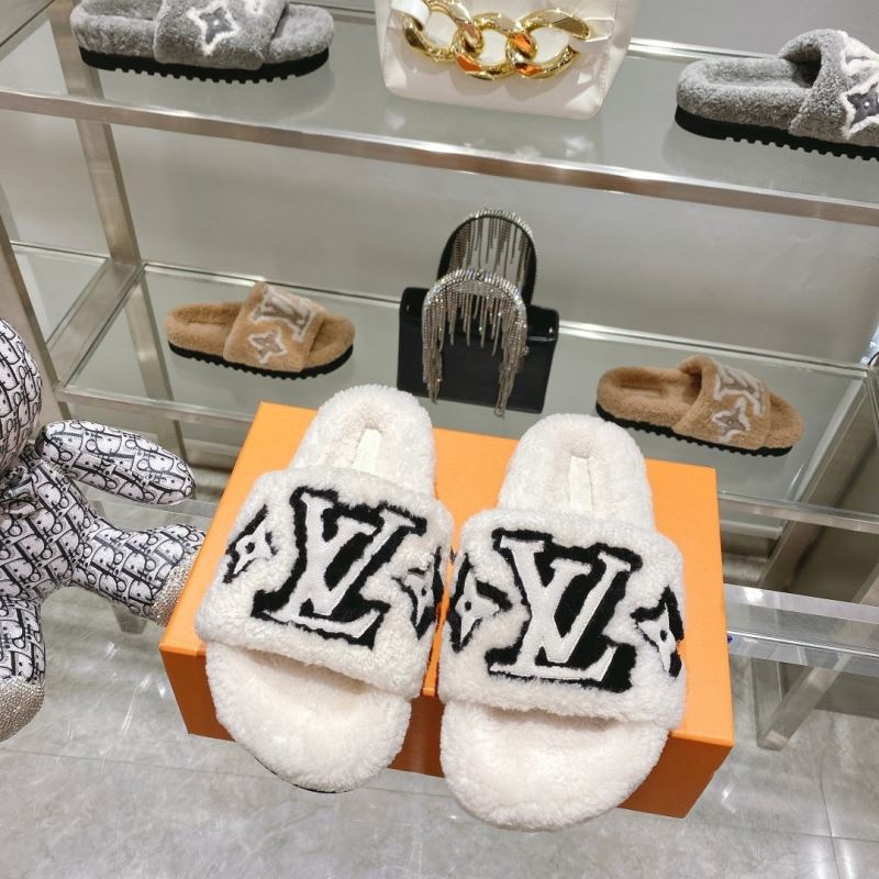 Louis Vuitton Slippers